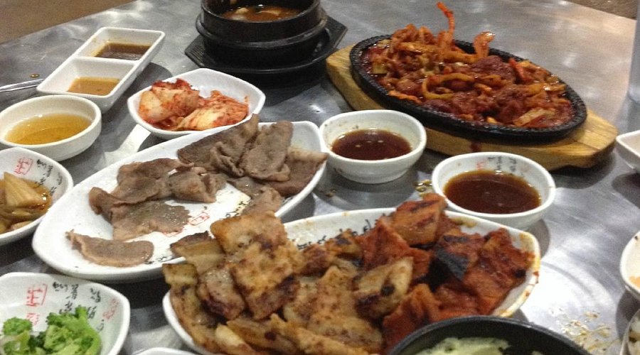 Kogiya Korean BBQ signature dishes Bulgogi
Galbi
Galbi Dolsot Bibimbap